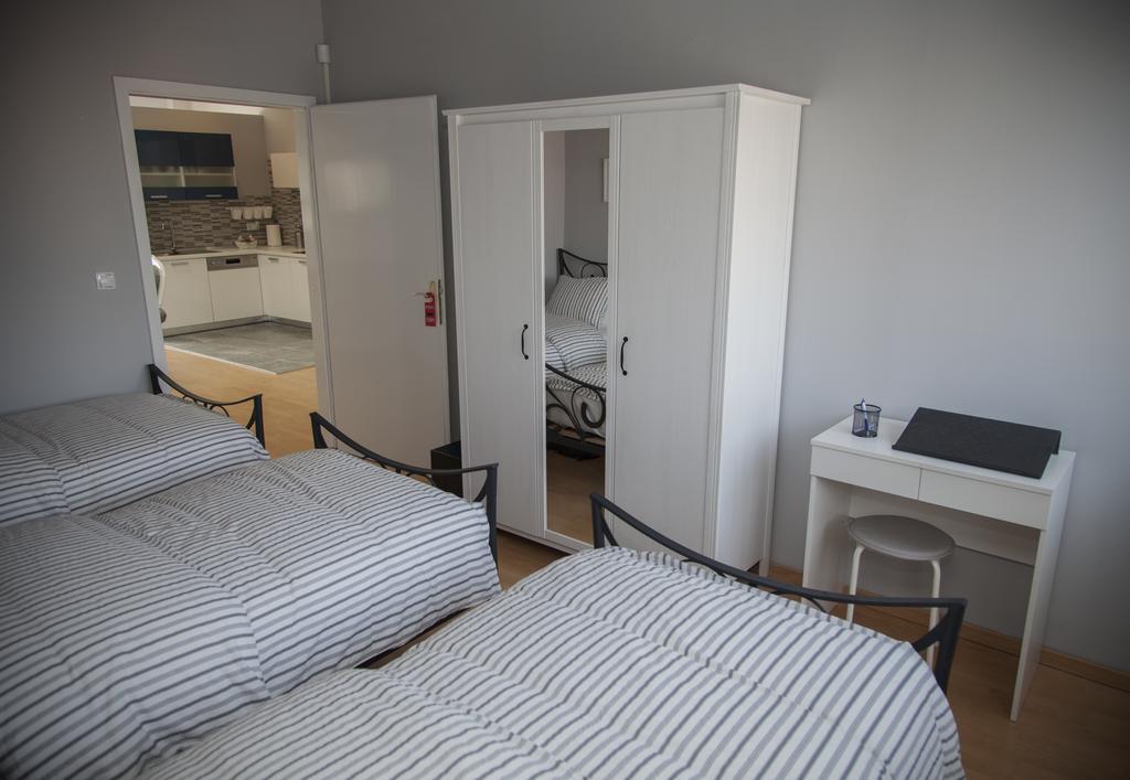 Master Apartman Sisak Exterior photo